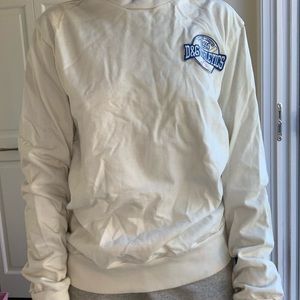 Unisex white crew neck